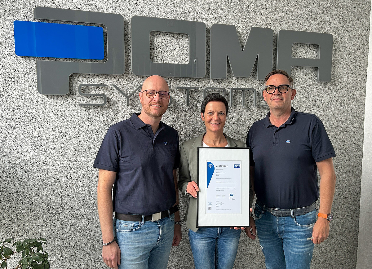 Gruppenfoto Zertifikat 14001